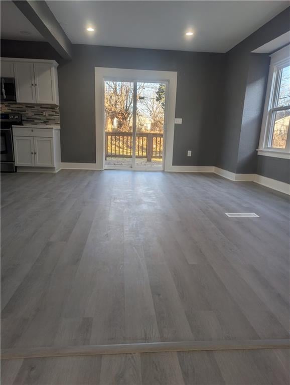 3337 Flora Ave, Kansas City, MO 64109