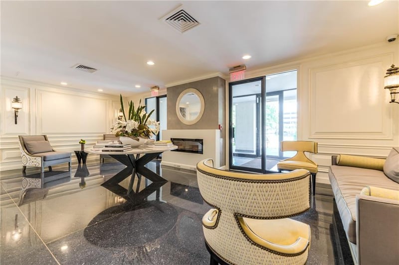 4740 Roanoke Pw #605, Kansas City, MO 64112