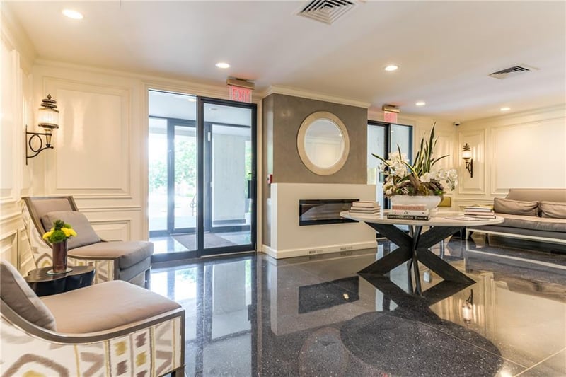 4740 Roanoke Pw #605, Kansas City, MO 64112