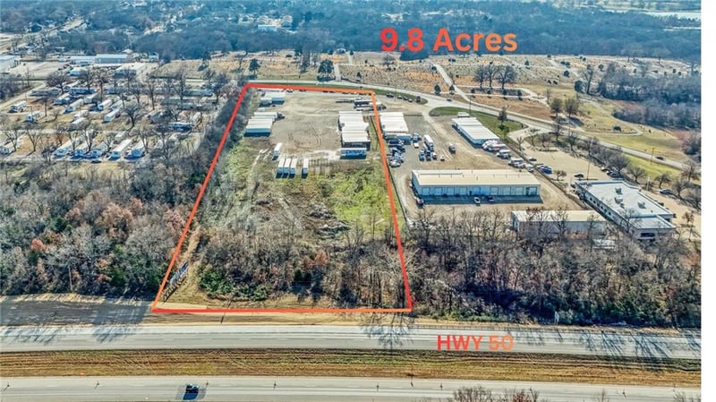 799 Young St, Warrensburg, MO 64093