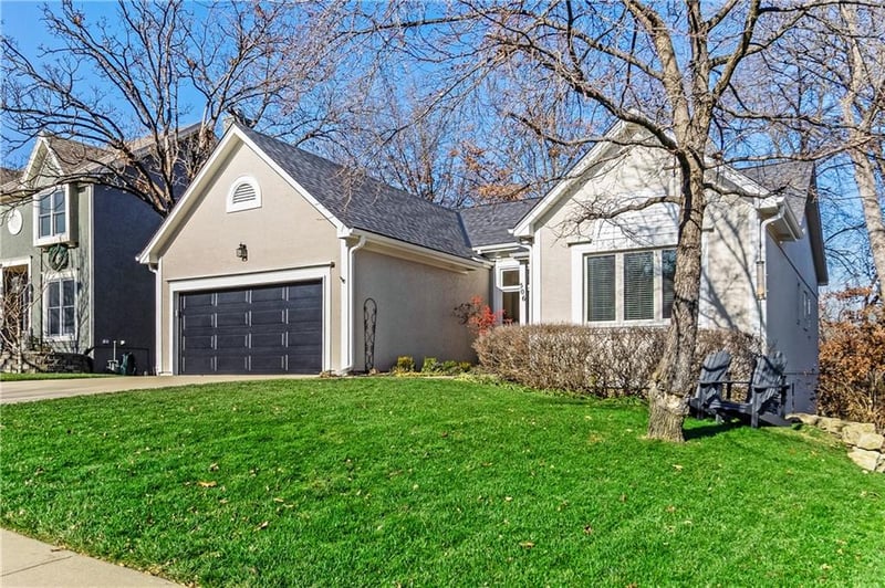 506 122nd St, Kansas City, MO 64145