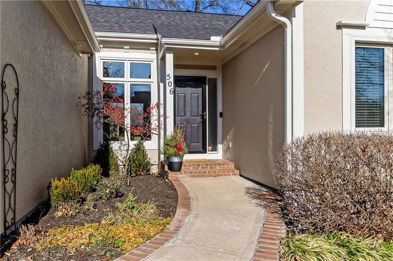 506 122nd St, Kansas City, MO 64145