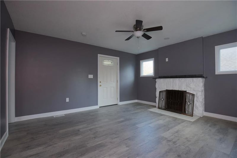 2722 Raytown Rd, Kansas City, MO 64128