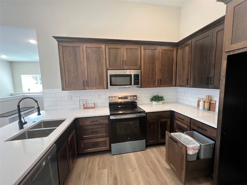 5829 Hunter Ct, Raytown, MO 64133