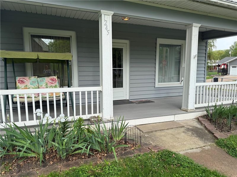 1245 Central Ave, Horton, KS 66439