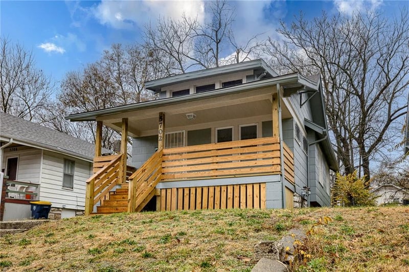 2819 E 63rd St, Kansas City, MO 64130