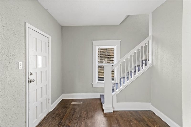 6821 Bales Ave, Kansas City, MO 64132