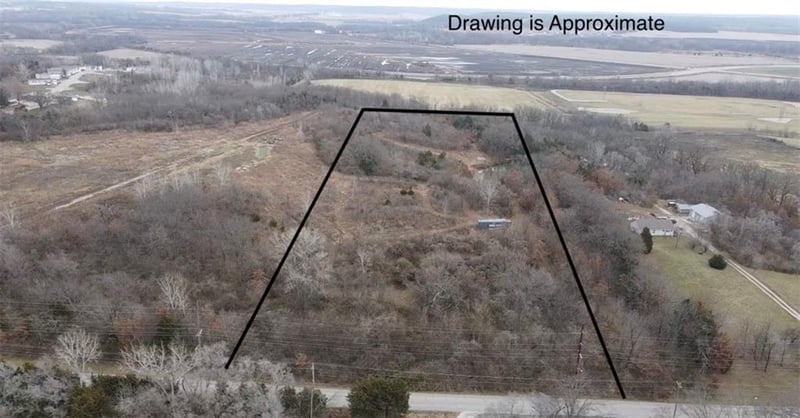 S Powell Rd, Independence, MO 64056