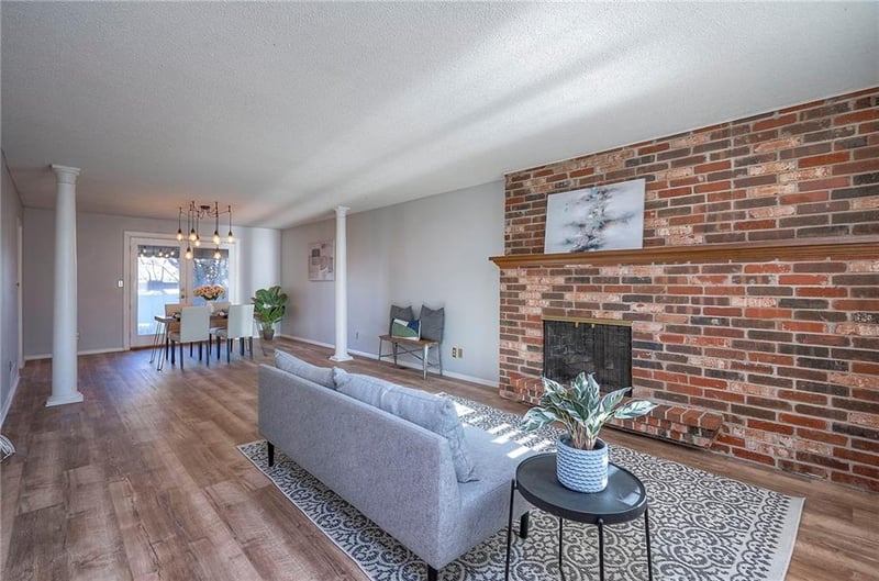 10175 96th Ter, Overland Park, KS 66212