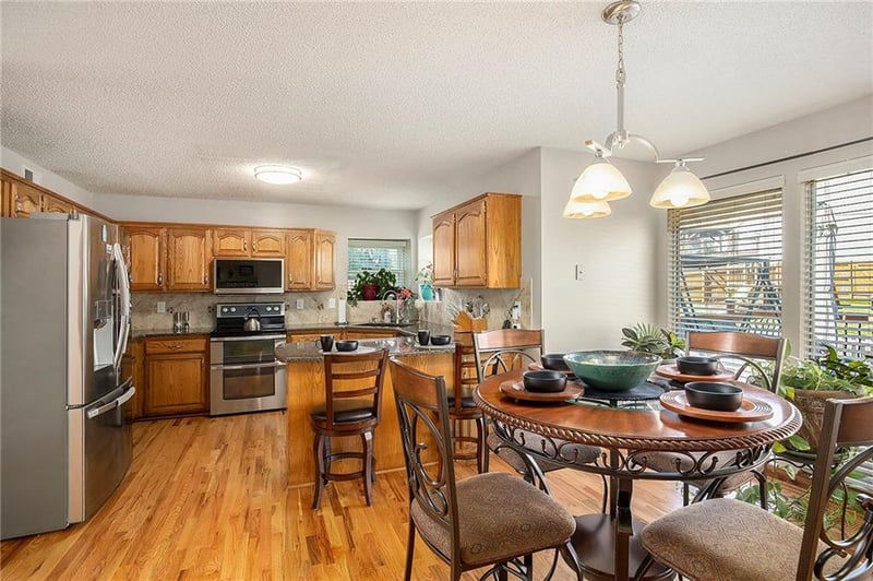 5420 Rainbow Ct, Lee's Summit, MO 64064