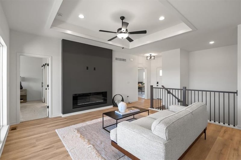 2607 Firefly Ln, Lee's Summit, MO 64082