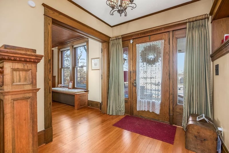 1024 Broadway St, Leavenworth, KS 66048