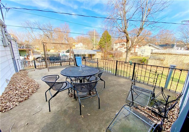 1833 33rd St, Kansas City, KS 66104