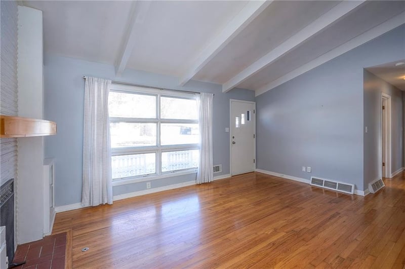 6901 78th Ter, Overland Park, KS 66204