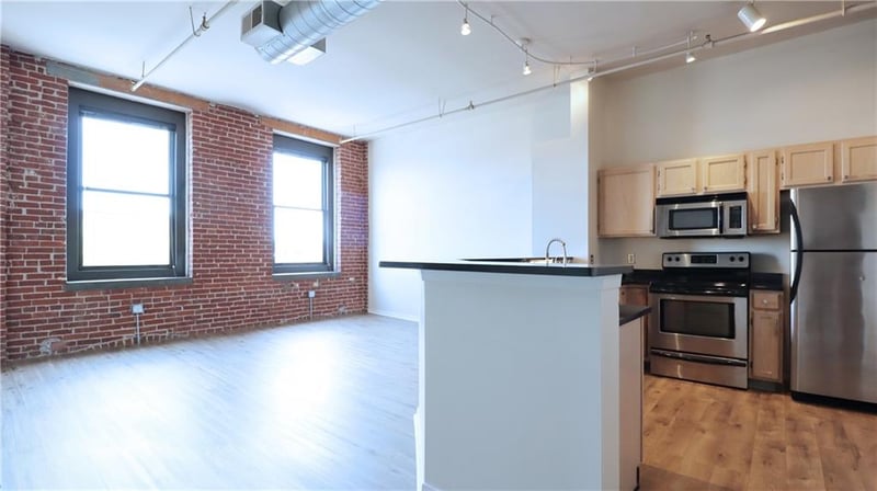 200 Main St #310, Kansas City, MO 64105