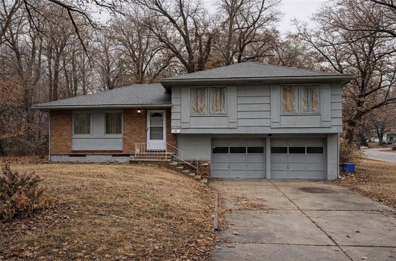 8108 91st Ter, Kansas City, MO 64138