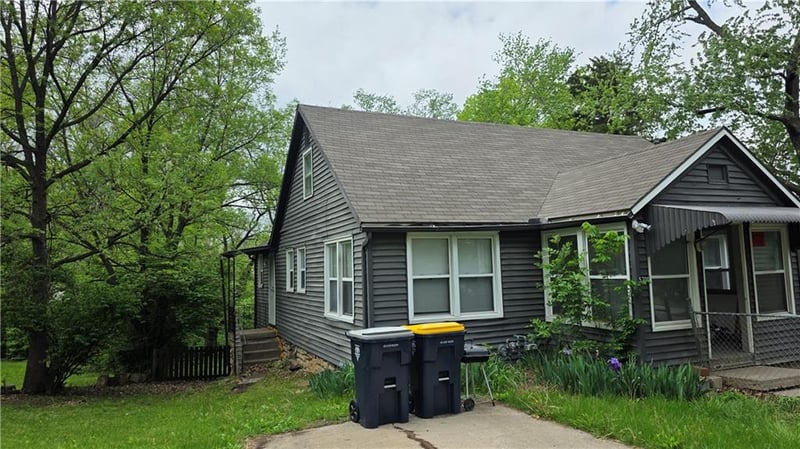 5700 Manchester Ave, Kansas City, MO 64129