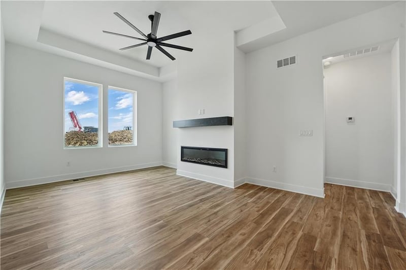 1615 105th Ter, Kansas City, MO 64155