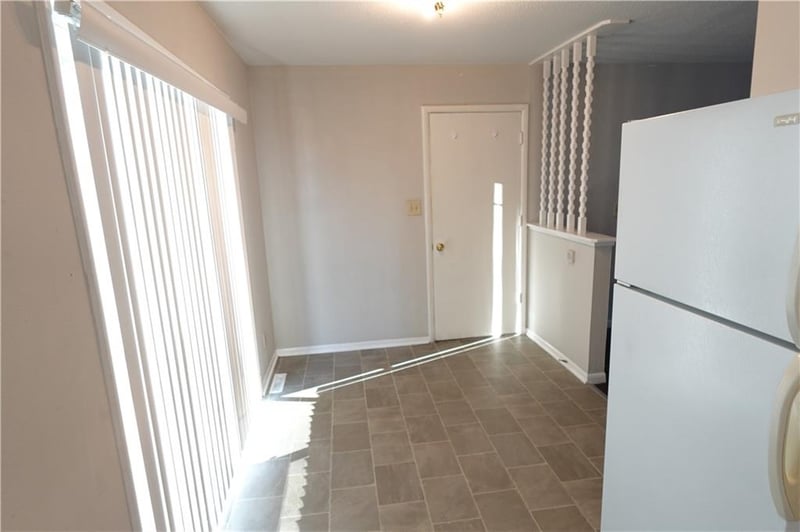 503 Colonel Dr, Independence, MO 64050