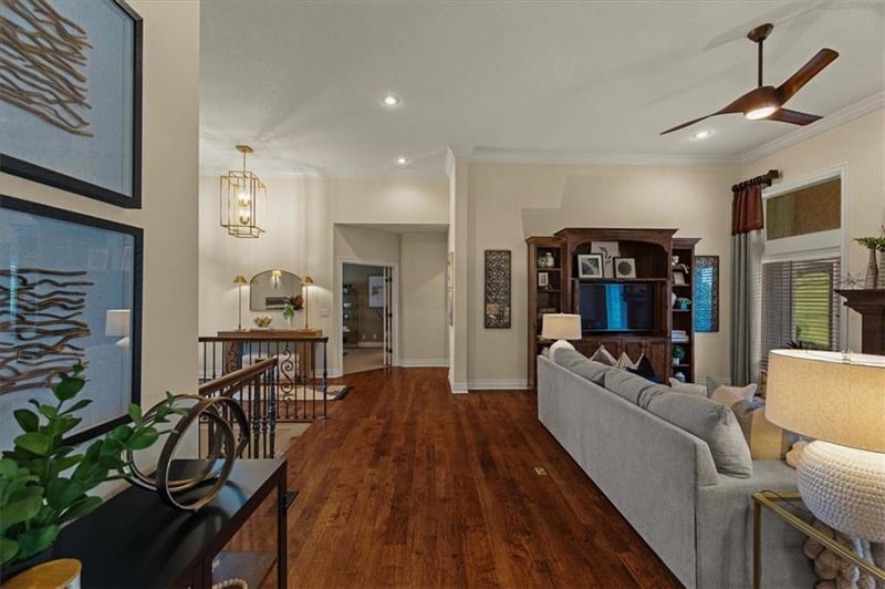 15204 Fontana St, Overland Park, KS 66224