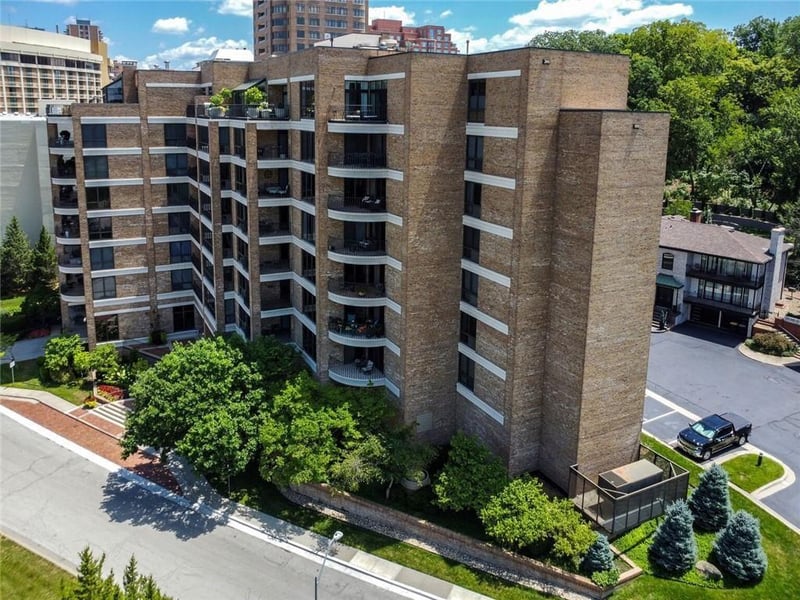 433 Ward Pw #1 S, Kansas City, MO 64112