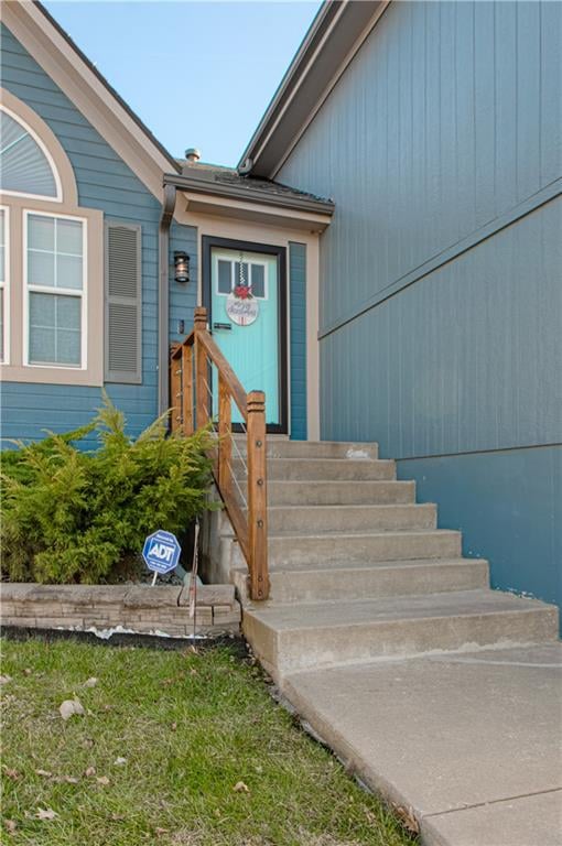 11215 Lewis Ave, Kansas City, MO 64157