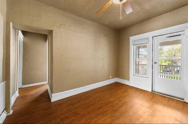 1115 41st St, Kansas City, MO 64110