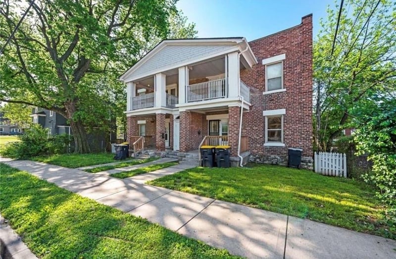 1115 41st St, Kansas City, MO 64110