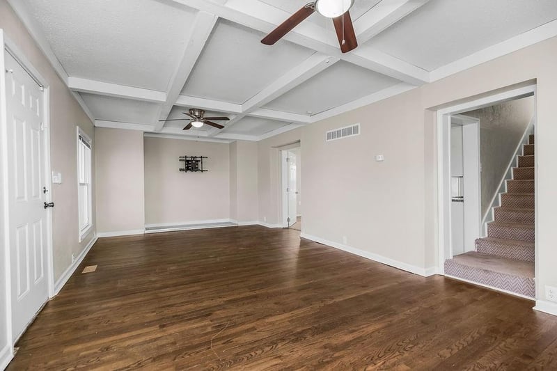 734 Hawthorne Ave, Independence, MO 64053