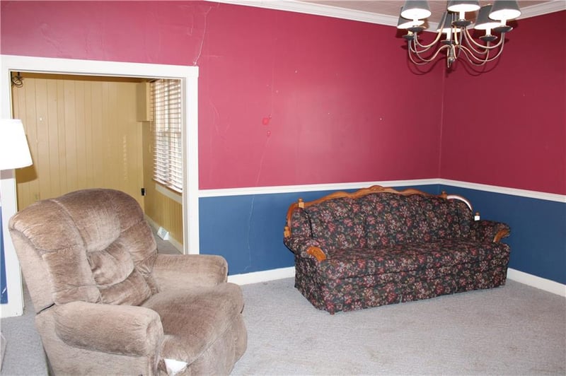 303 N Labette St, Frontenac, KS 66763