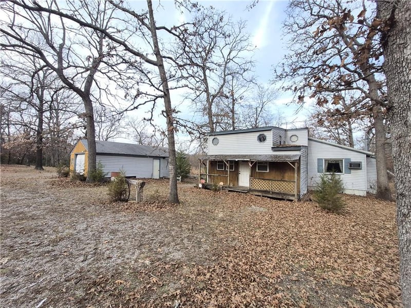 2210 Sleepy Hollow Ln, Fall River, KS 67047