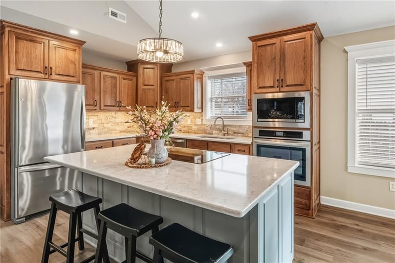 401 N Ritchie St, Hamilton, MO 64644