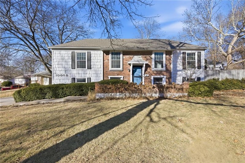 10000 93rd St, Overland Park, KS 66212