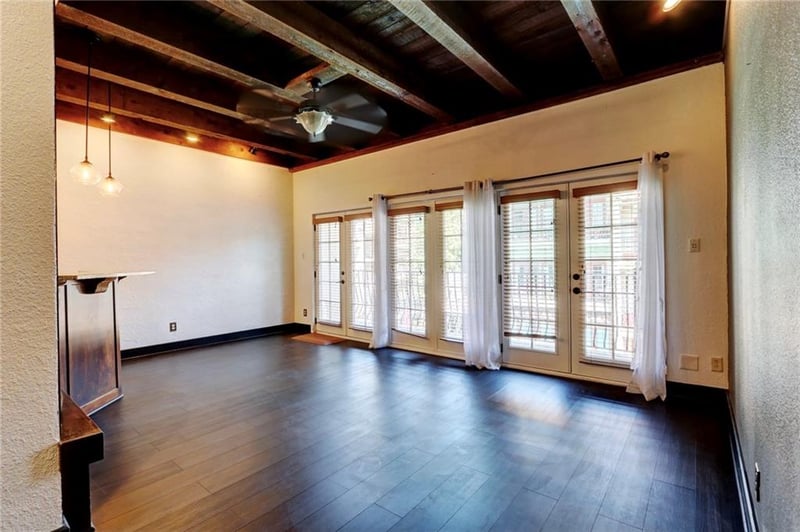 1111 46th St #22, Kansas City, MO 64112