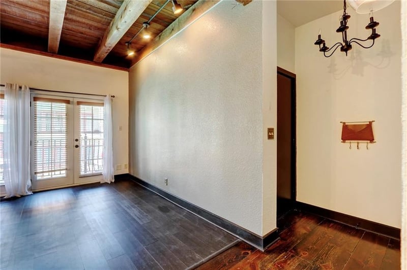 1111 46th St #22, Kansas City, MO 64112