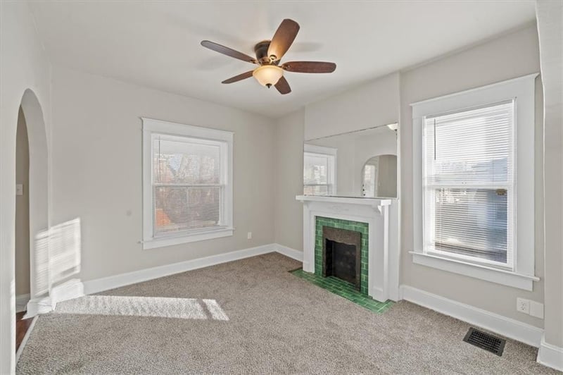 114 N Askew Ave, Kansas City, MO 64123
