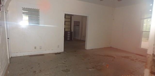 202 Crawford St, Fort Scott, KS 66701