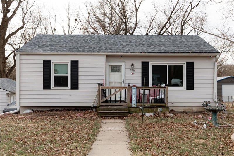 6445 Parkview Ave, Kansas City, KS 66104