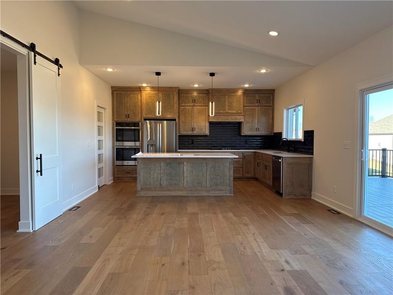 7551 Gower Ave, Kansas City, MO 64151