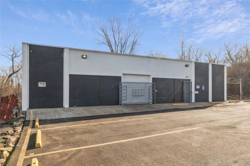 1839 N 10th St, Kansas City, KS 66104