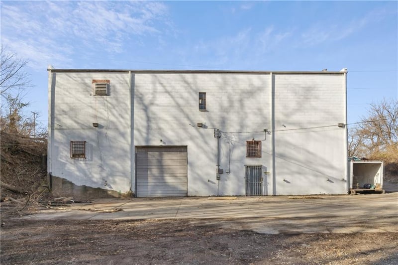 1839 N 10th St, Kansas City, KS 66104