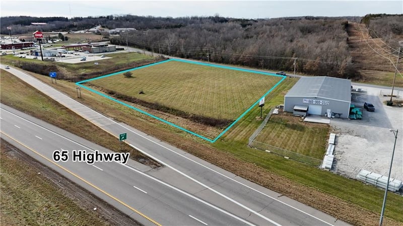 3 Acres Commercial Ave, Warsaw, MO 65355