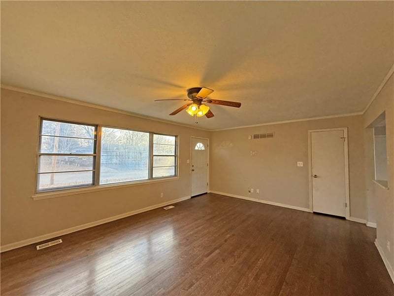4516 E 112th Ter, Kansas City, MO 64137