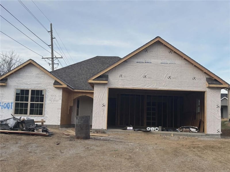 4001 Stacey Way Ct, St Joseph, MO 64505