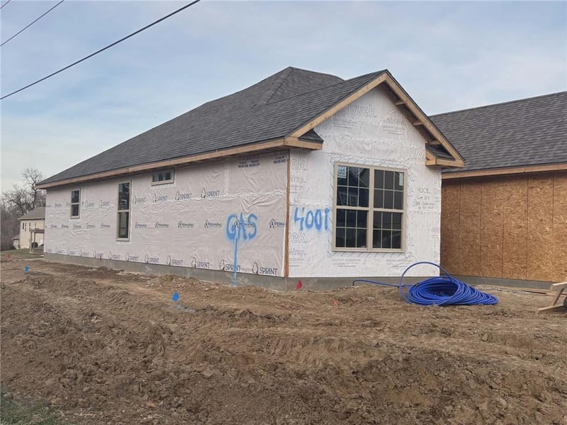 4001 Stacey Way Ct, St Joseph, MO 64505