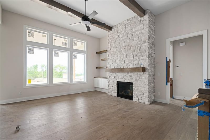25128 141st Ter, Olathe, KS 66061