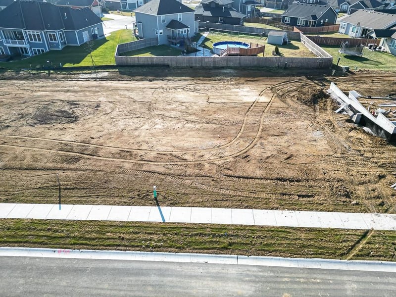 Lot 10 Stonecreek Ave, Tonganoxie, KS 66086