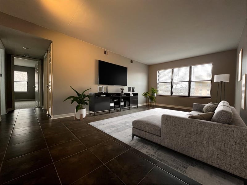 445 9th St #302, Kansas City, MO 64105