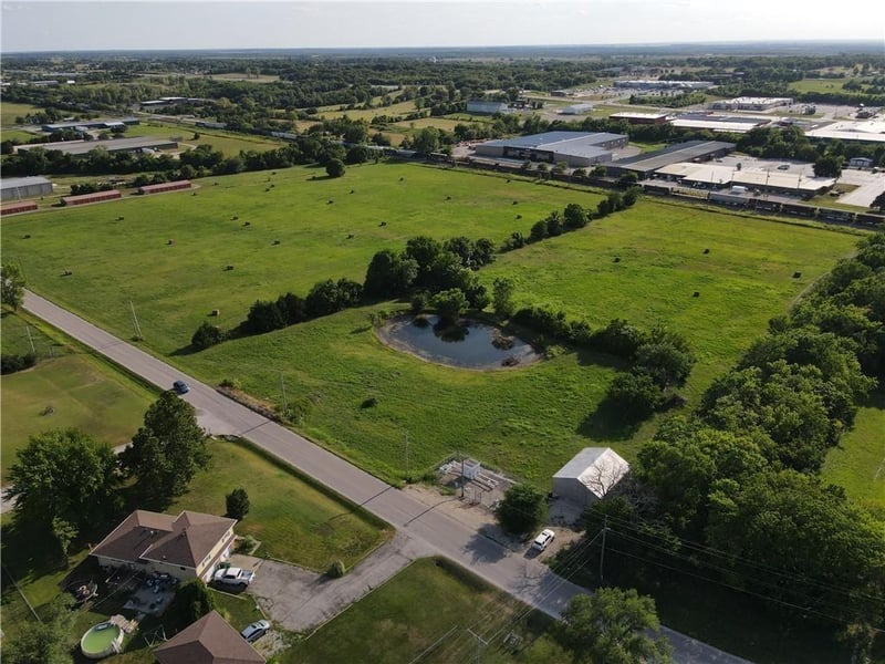 2412 Margrave 10 Acres St, Fort Scott, KS 66701