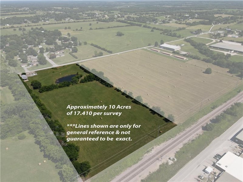2412 Margrave 10 Acres St, Fort Scott, KS 66701